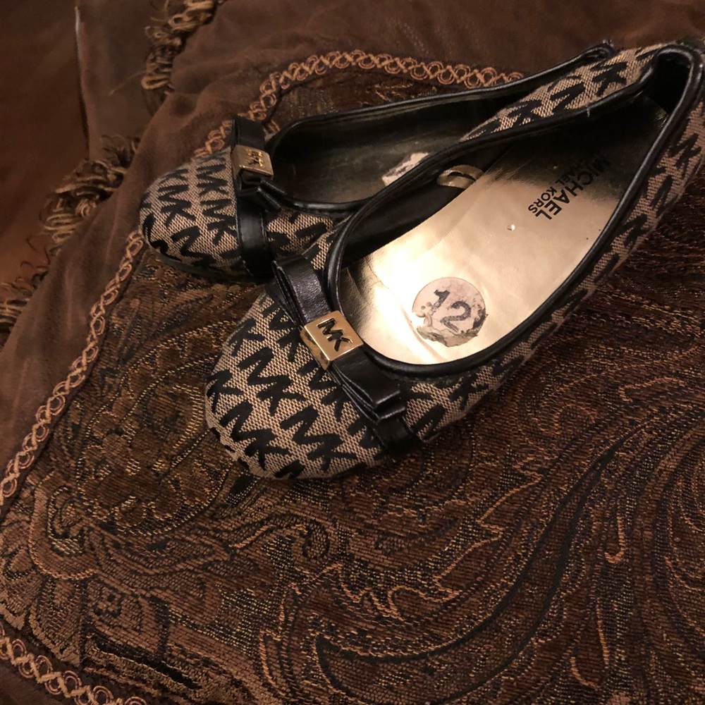 Gently used little girls Michael Kors shoes